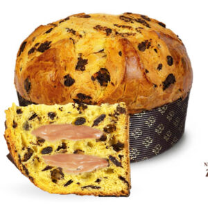 Panettone pyragas su Bottega Fragolino kremu, braškėmis ir juoduoju šokoladu